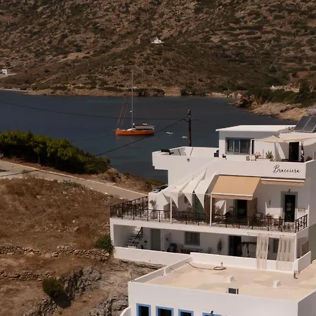 Bracciera Apts 3 Lägenhet