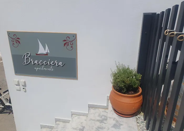 Bracciera Apts 3